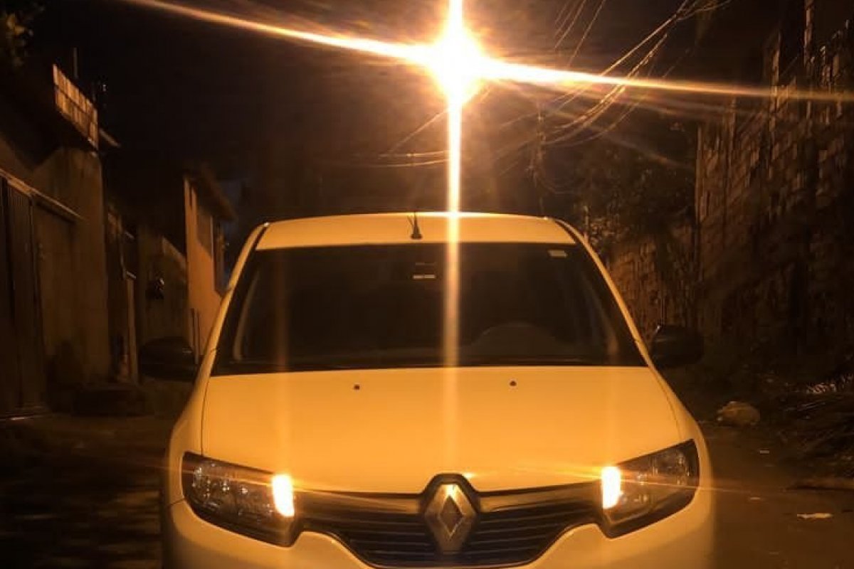 Três veículos roubados são encontrados em Salvador e Região Metropolitana