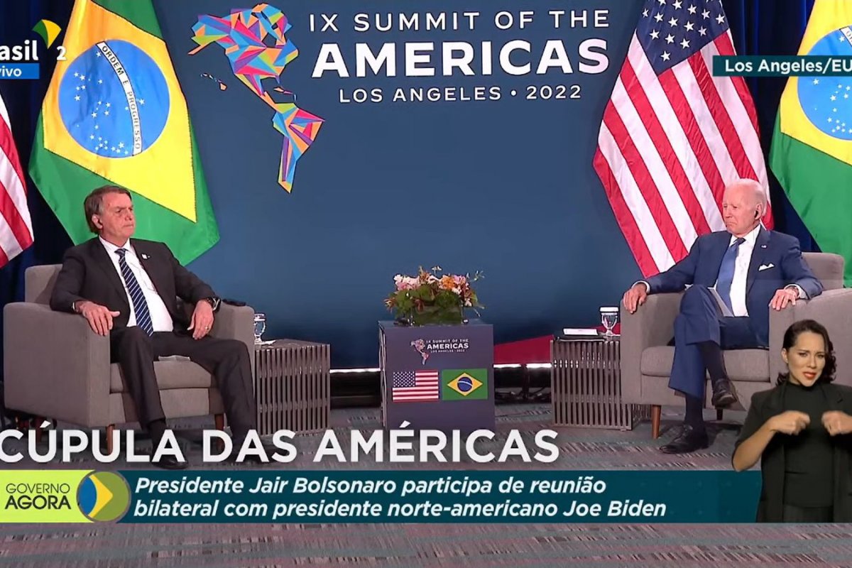 Em encontro, Bolsonaro e Biden discutem conflito no Leste Europeu, Amazônia e eleições