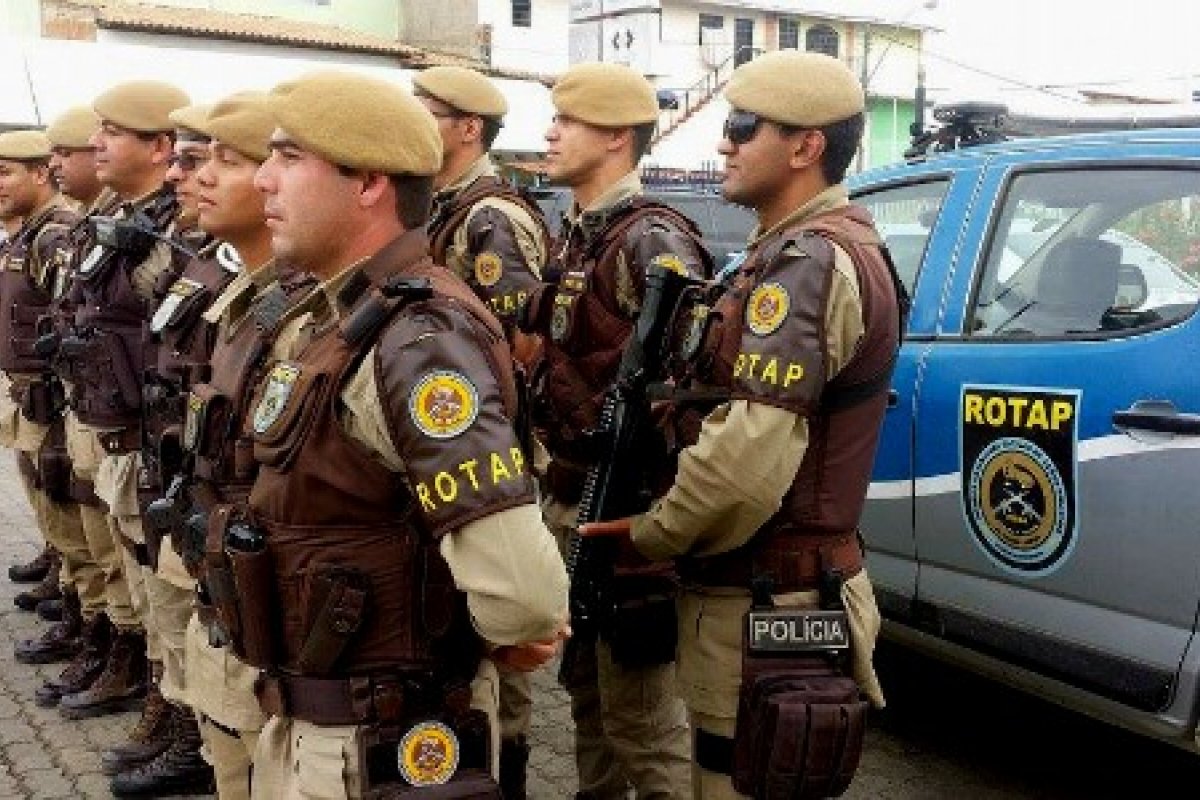 Mulher é baleada com três tiros durante assalto em Vitória da Conquista-BA