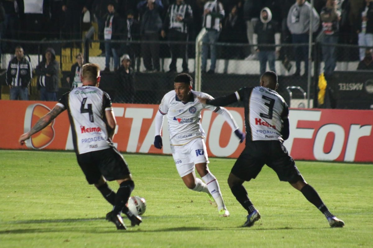 Bahia bate Operário no Paraná e se consolida na vice-liderança da Série B