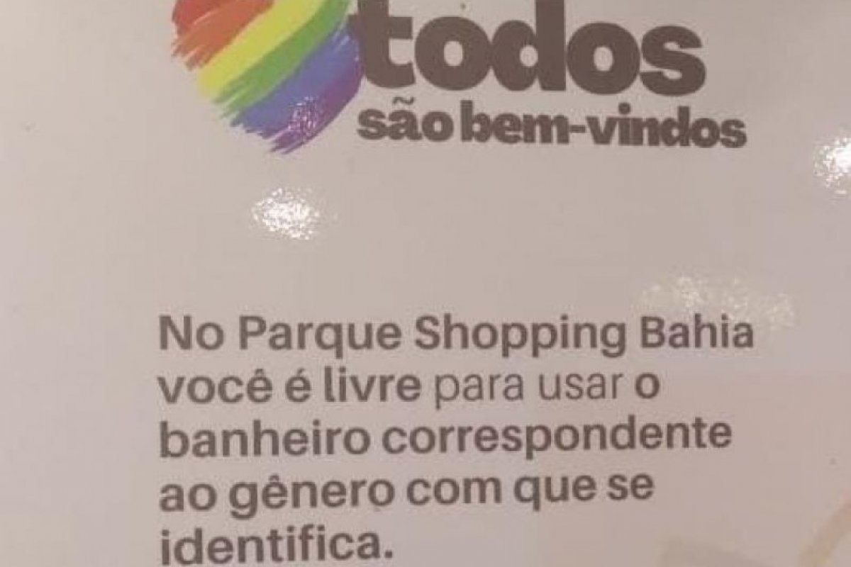 Orientação para uso livre de banheiro em shopping na Bahia repercute na internet