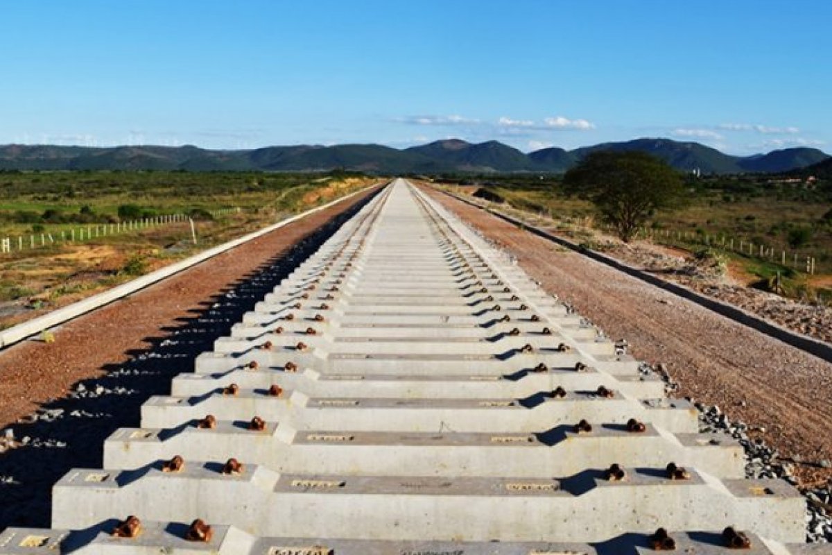 Novas obras poderão ser iniciadas entre os trechos de Caetité e o Porto de Ilhéus