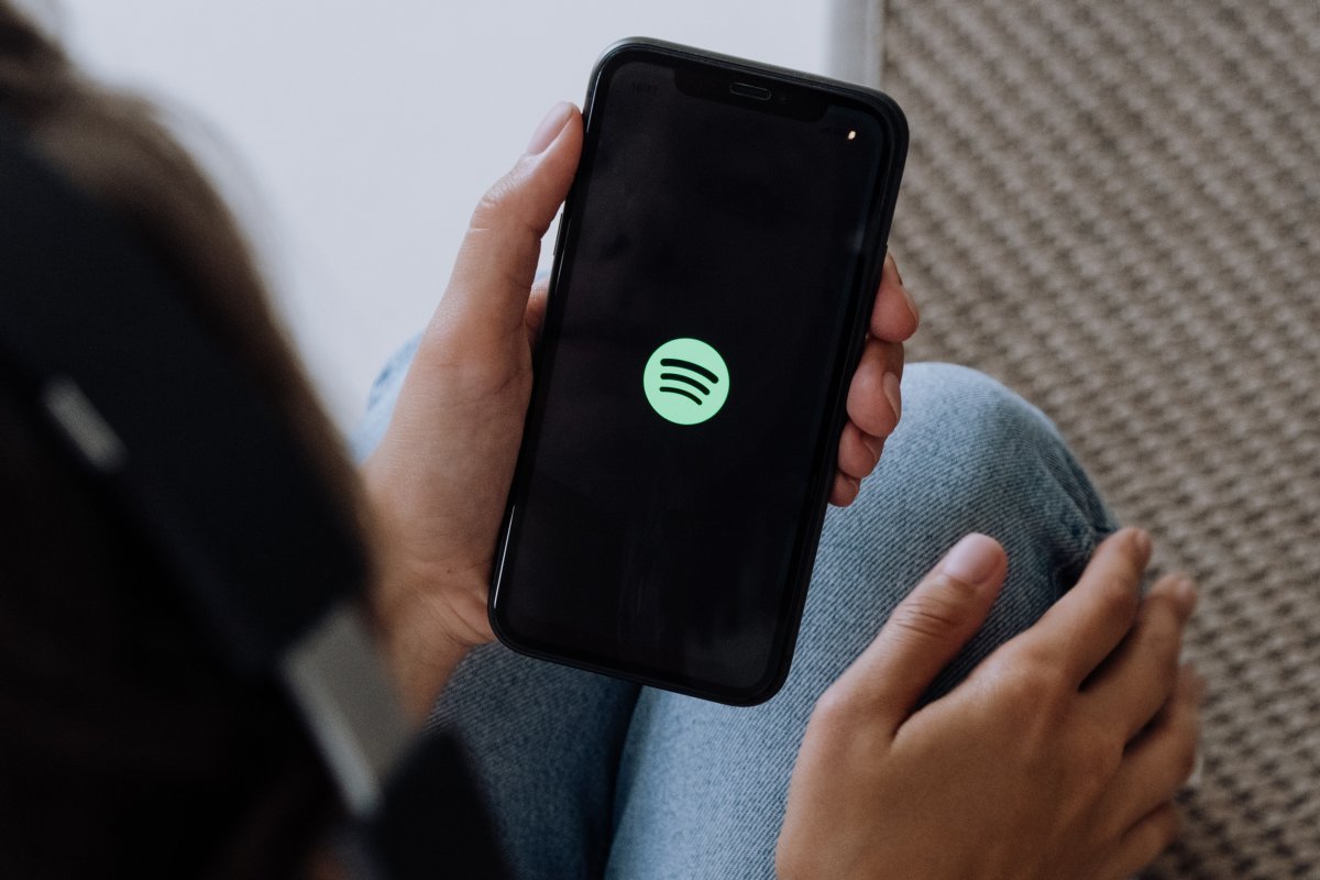 Spotify vai desacelerar contratações em 25%