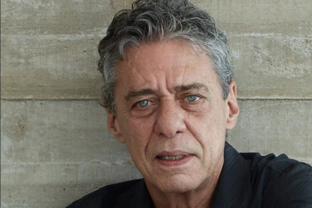 'Que tal um samba?': Chico Buarque anuncia três shows em Salvador