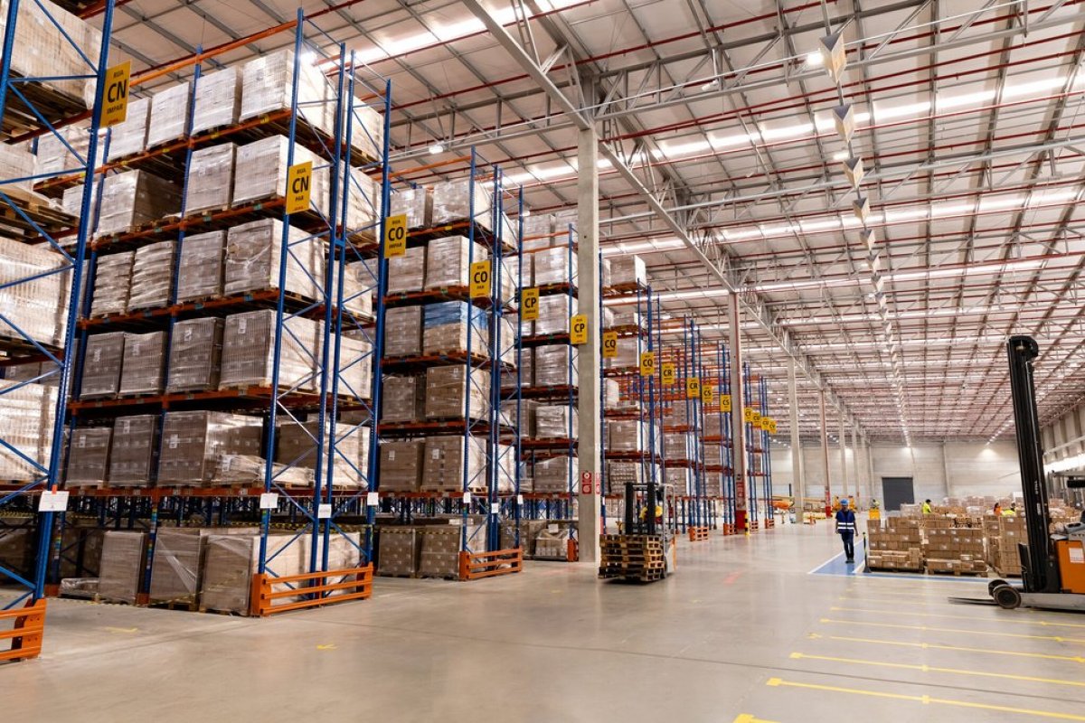 Com mais de 62,5 mil metros quadrados, L’Oréal Brasil inaugura 2º maior Centro de Distribuição do grupo na América Latina