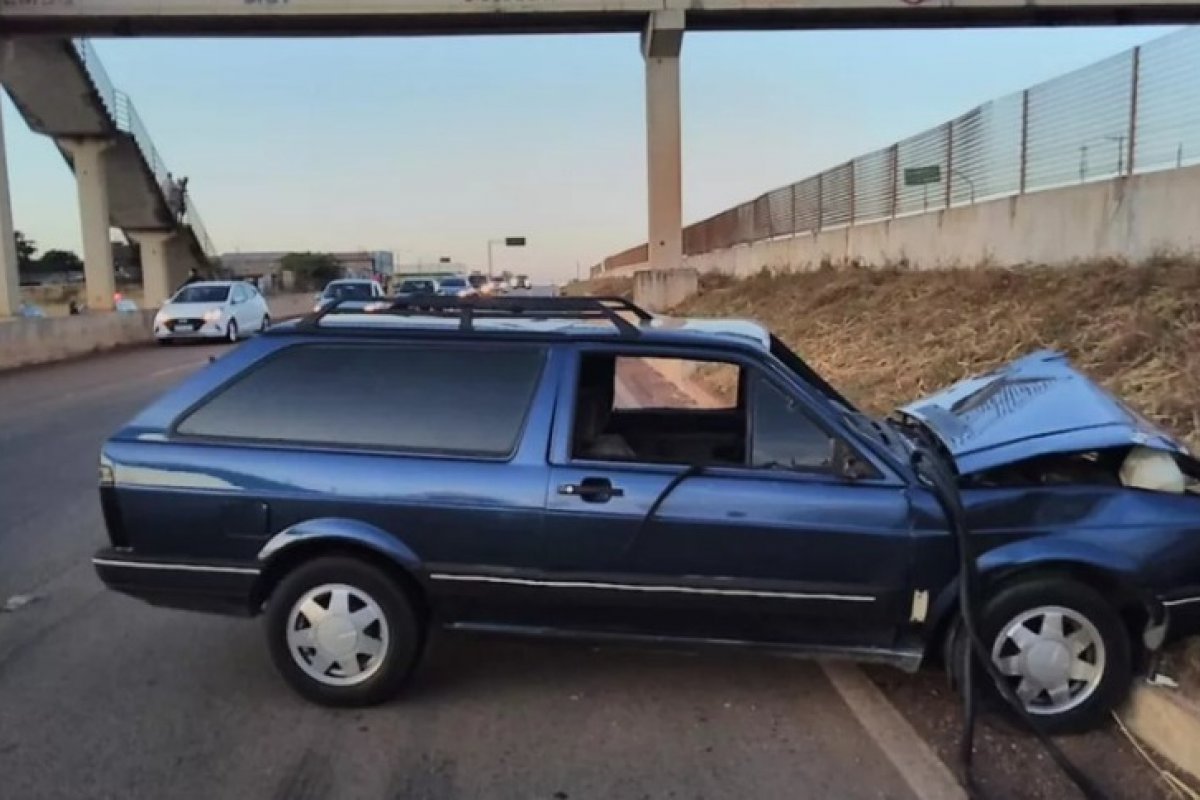 Idoso morre atropelado ao atravessar rodovia em Goiânia