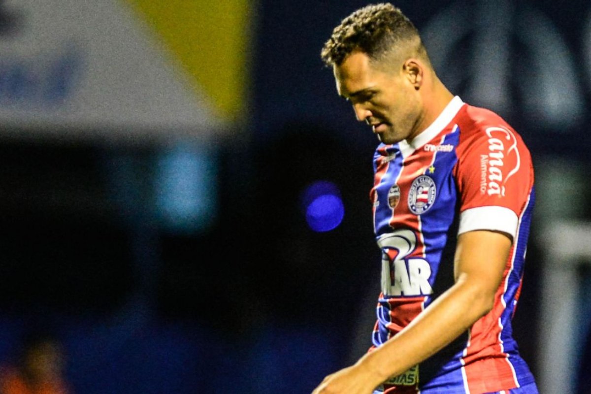 Após três derrotas consecutivas, Bahia fica longe de ir à Libertadores