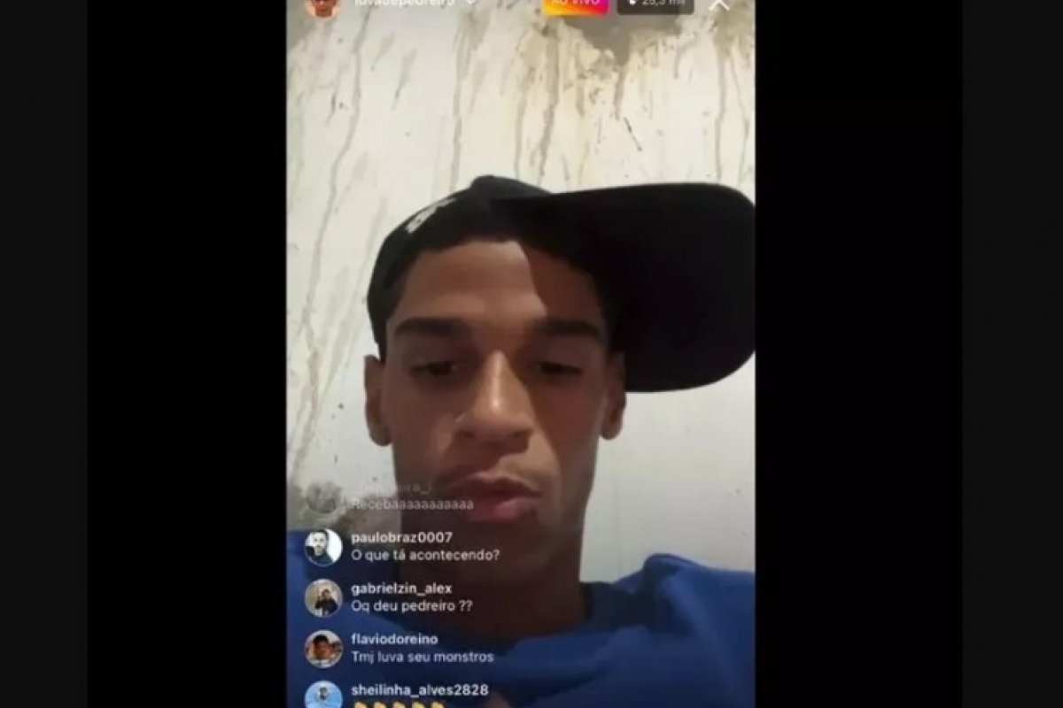 Vídeo: Luva de Pedreiro se irrita com cobrança de seguidores e anuncia pausa nos vídeos