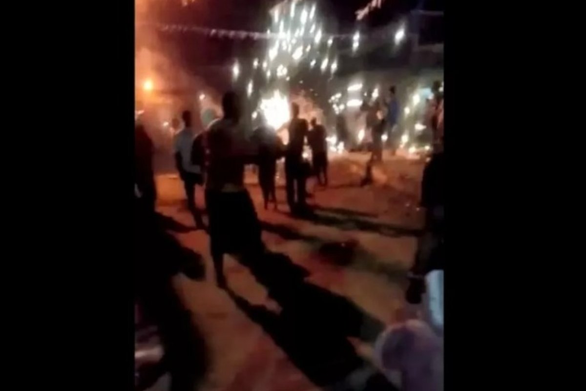 Menino que perdeu dentes correu em direção a 'espada', diz delegado