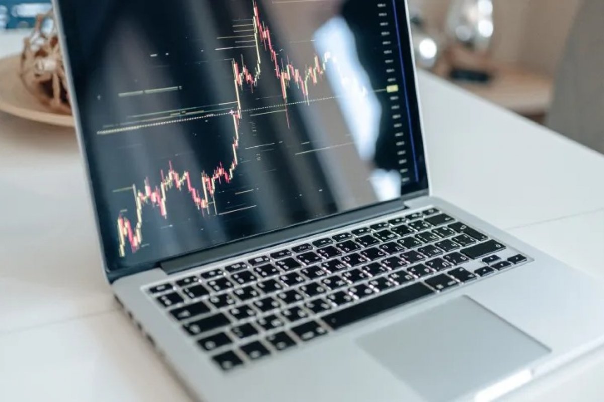 Moeda norte-americana cai 0,53% após ata do Copom