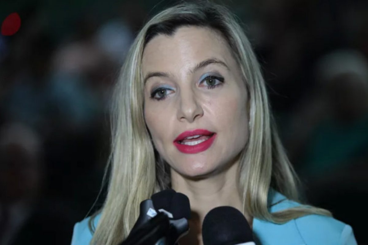 Juíza deixa caso de menina estuprada que foi impedida de abortar em SC