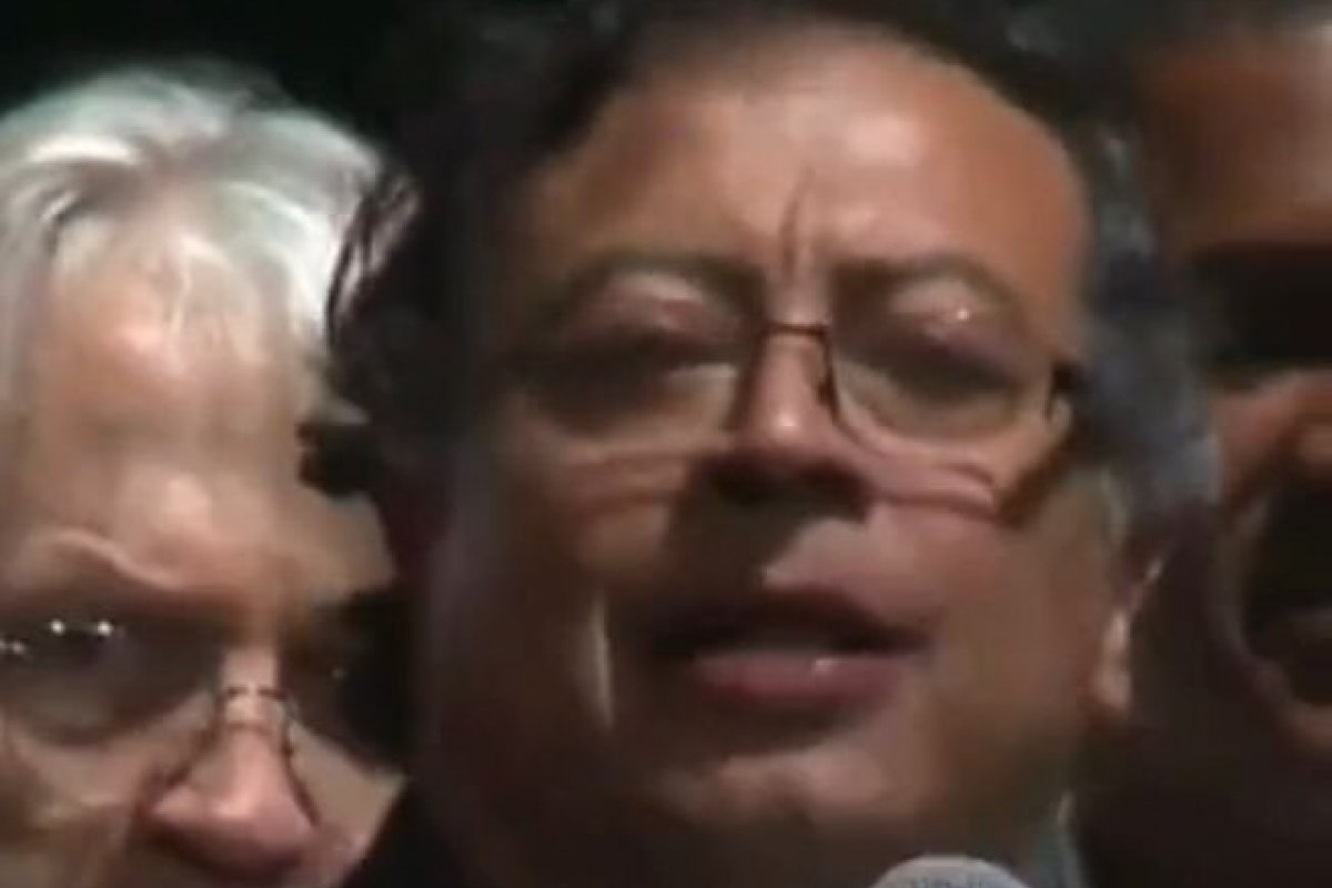 Governo do Brasil parabeniza Gustavo Petro por vitória nas eleições colombianas