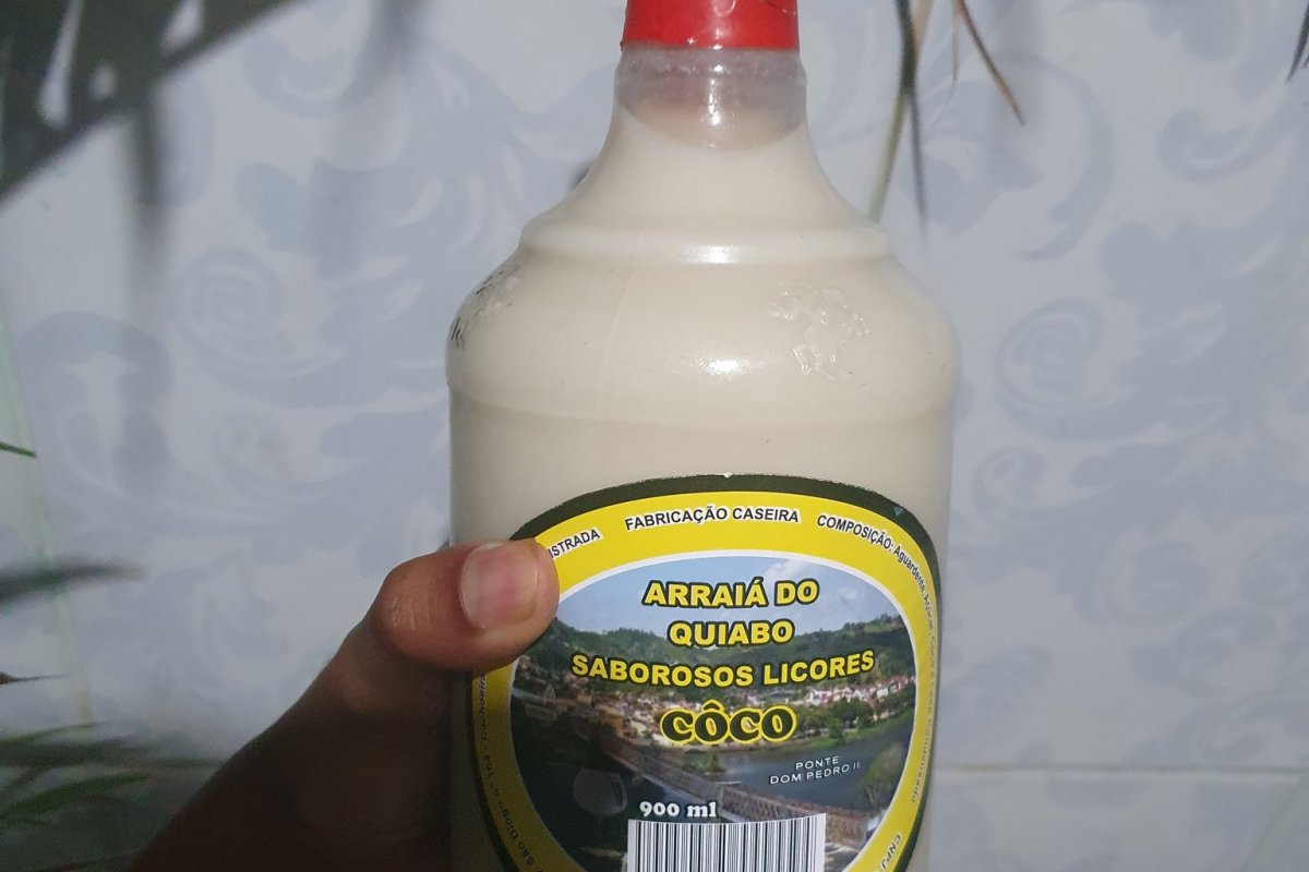 PF interdita dois tradicionais pontos de fabricação de licor em Cachoeira, no Recôncavo da Bahia