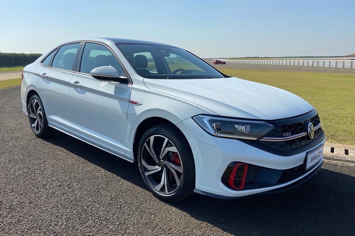 Novo Jetta GLI chega ao país com atualizações importantes