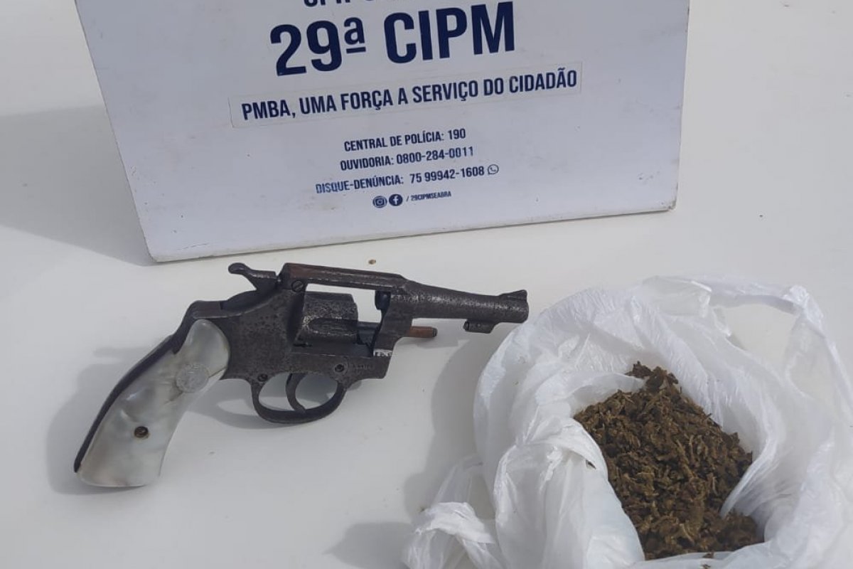 Homem foragido morre em confronto com a PM em Seabra