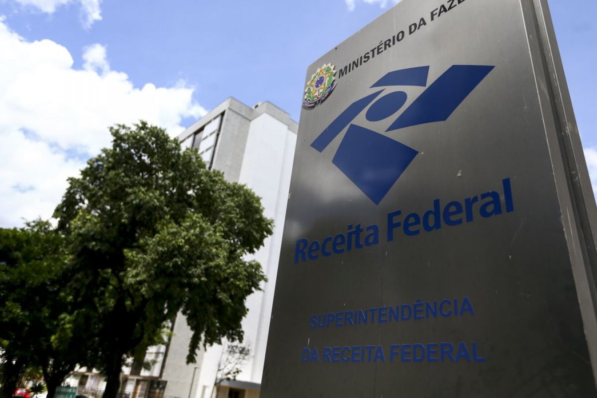 Receita Federal alerta contribuintes para golpe do CPF