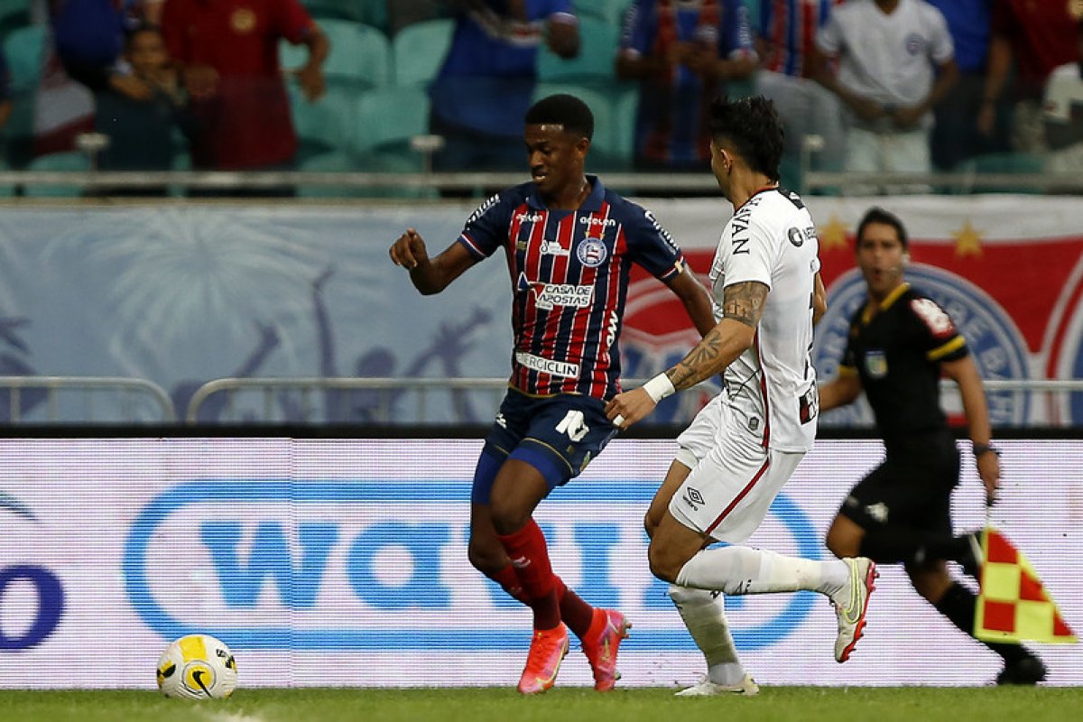 Bahia perde para o Athletico-PR e sai em desvantagem nas oitavas da Copa do Brasil
