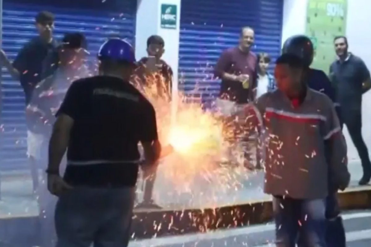 Polícia prende homem durante guerra de espadas em Senhor do Bonfim