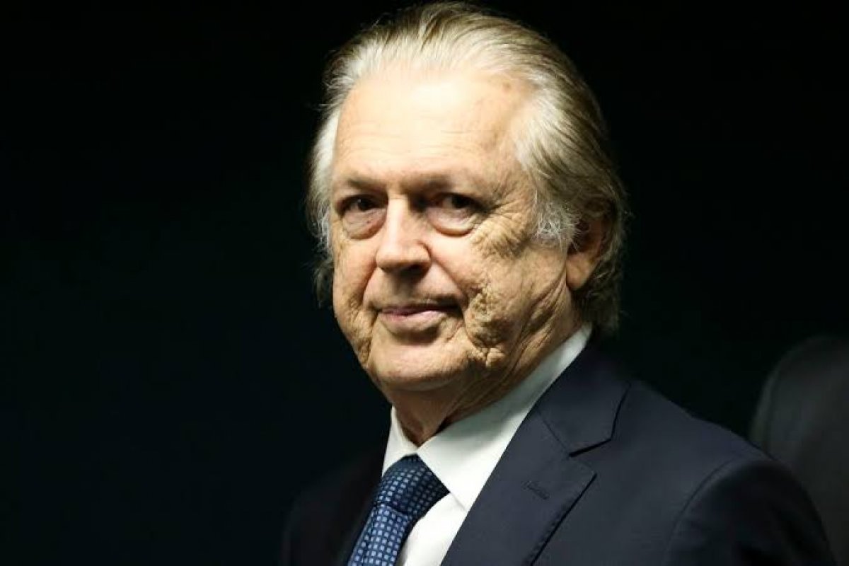 Ex-chefe do PSL depõe à PF e cita presidente do partido a esquema de laranjas