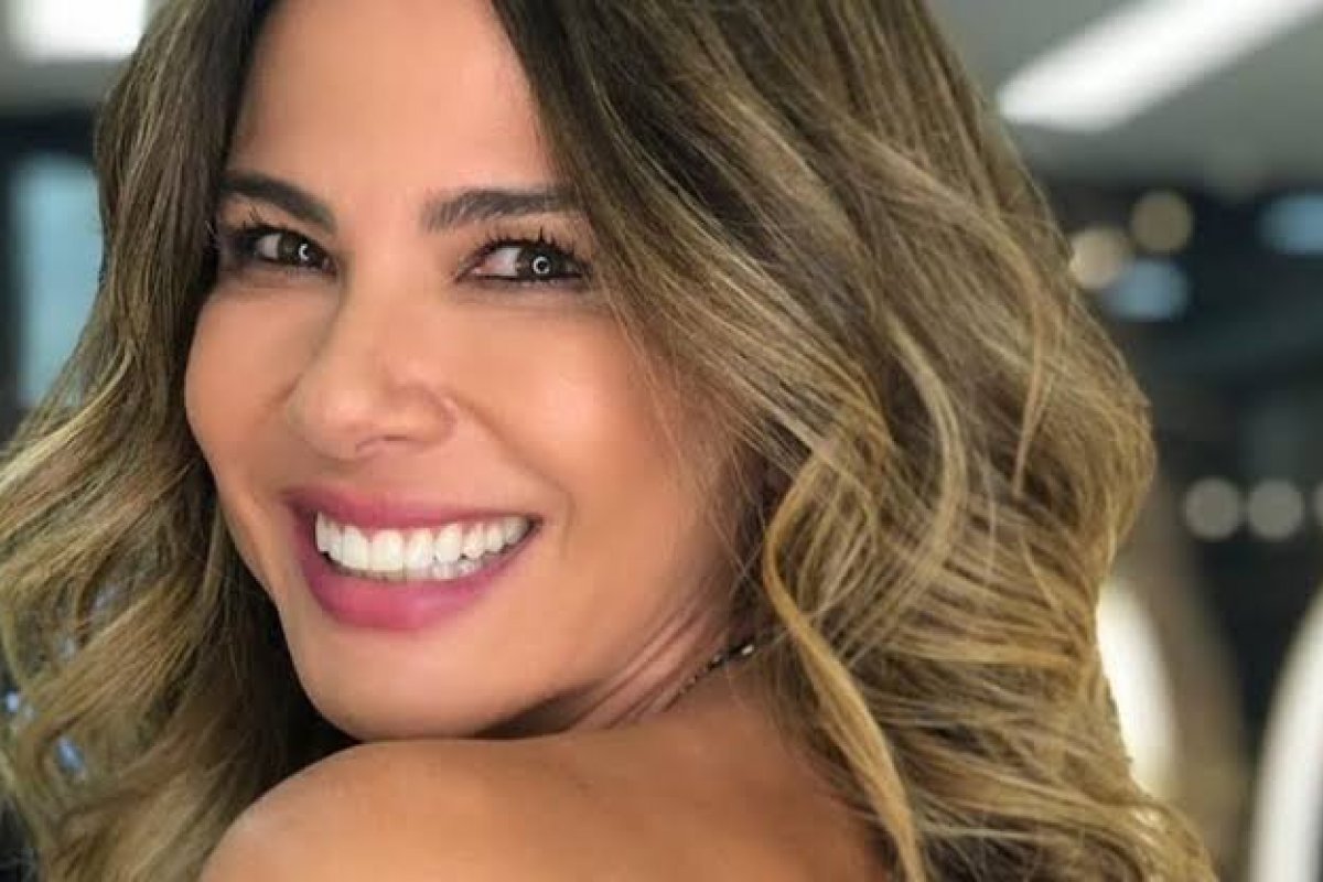 Em plena forma, Luciana Gimenez celebra aniversário de 50 anos ao lado dos filhos