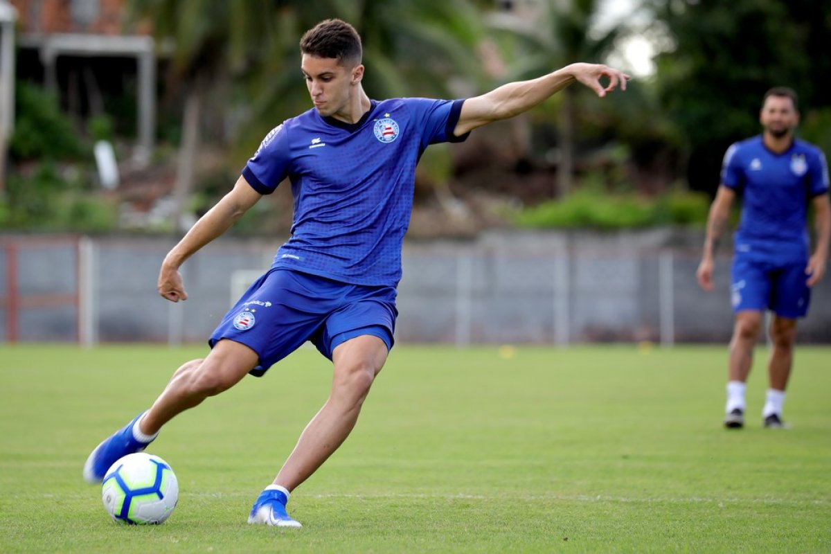 Para se recuperar no Brasileirão, Bahia encara Cruzeiro fora de casa