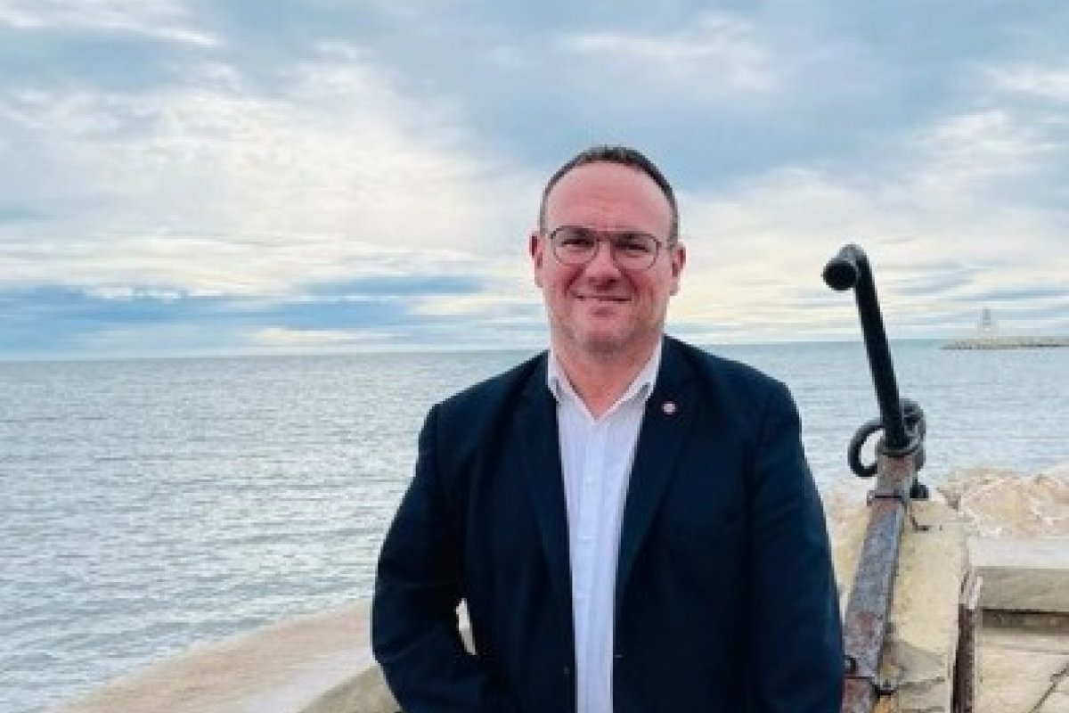 Ministro francês é denunciado por agressão sexual