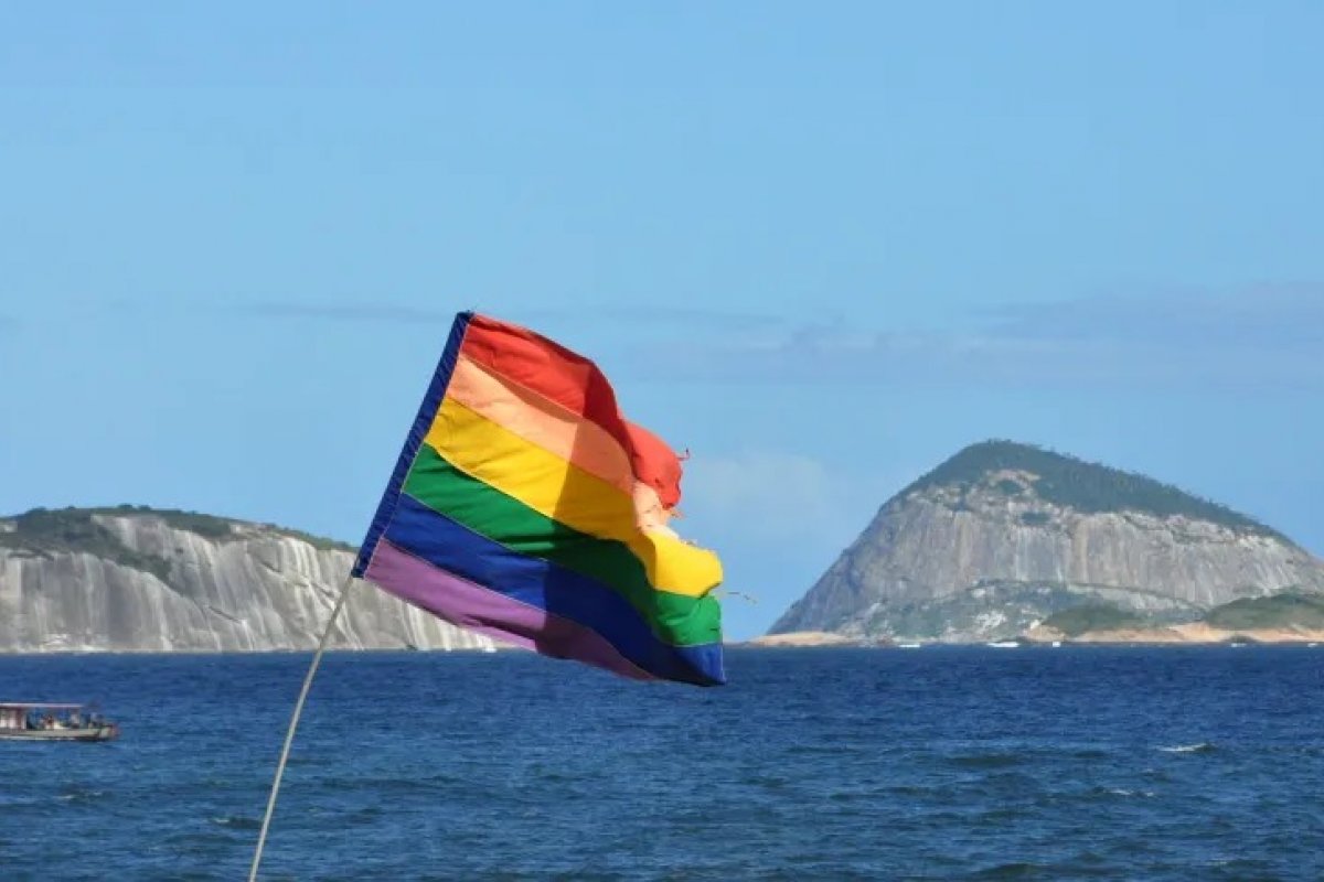 Conheça a origem do Dia Internacional do Orgulho LGBTQIA+