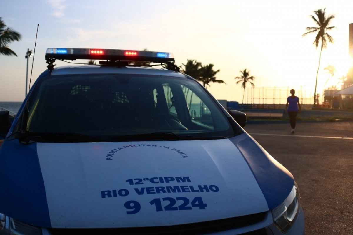 Suspeito de assalto a farmácia no Rio Vermelho é preso pela Polícia Militar