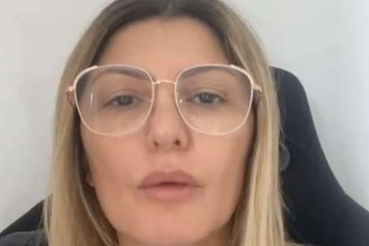 Dona de marcas de cosméticos e de acessórios, Antonia Fontenelle diz que está faturando após polêmica: "Estou vendendo como nunca"!