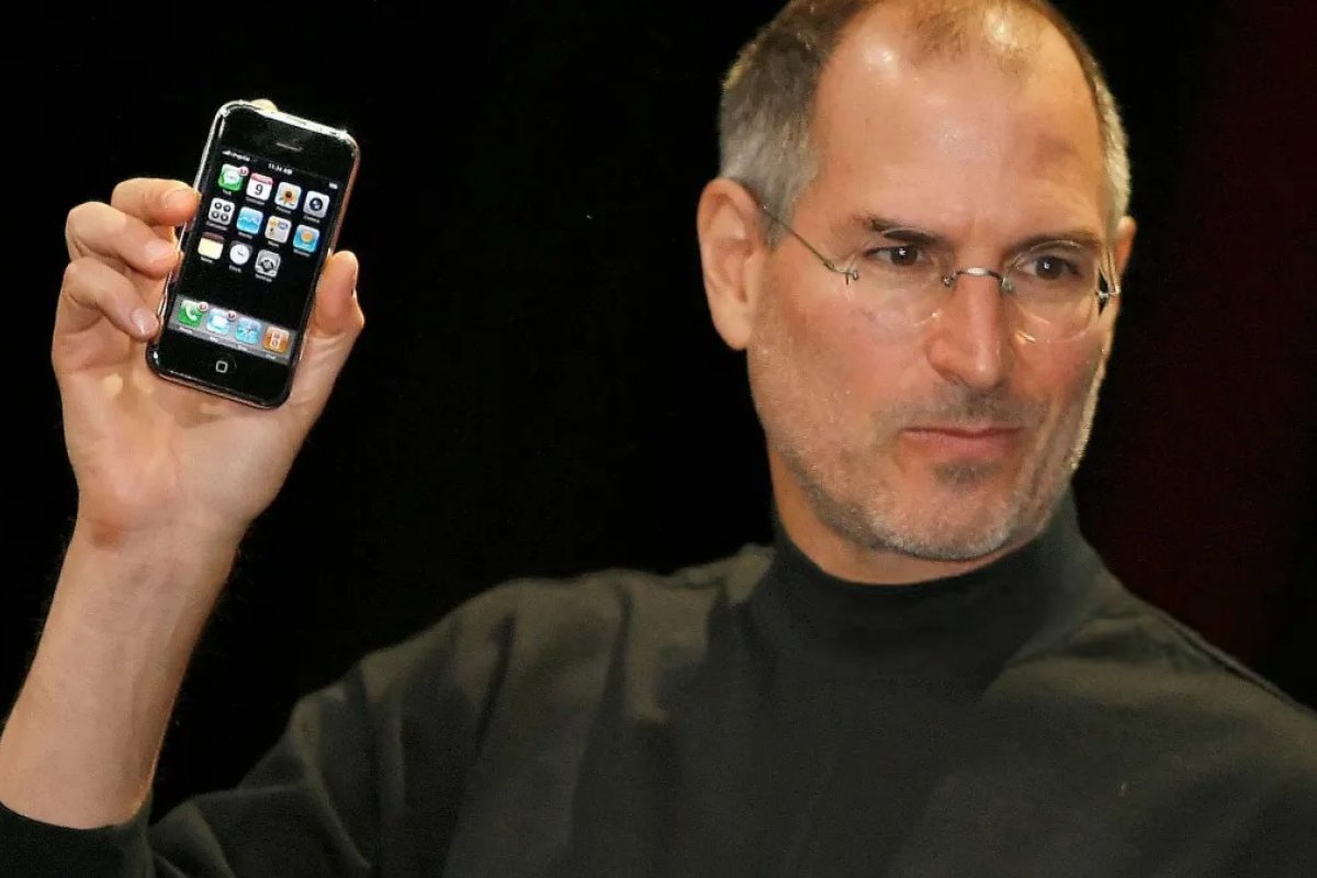 IPhone completa 15 anos nesta quarta-feira (29)