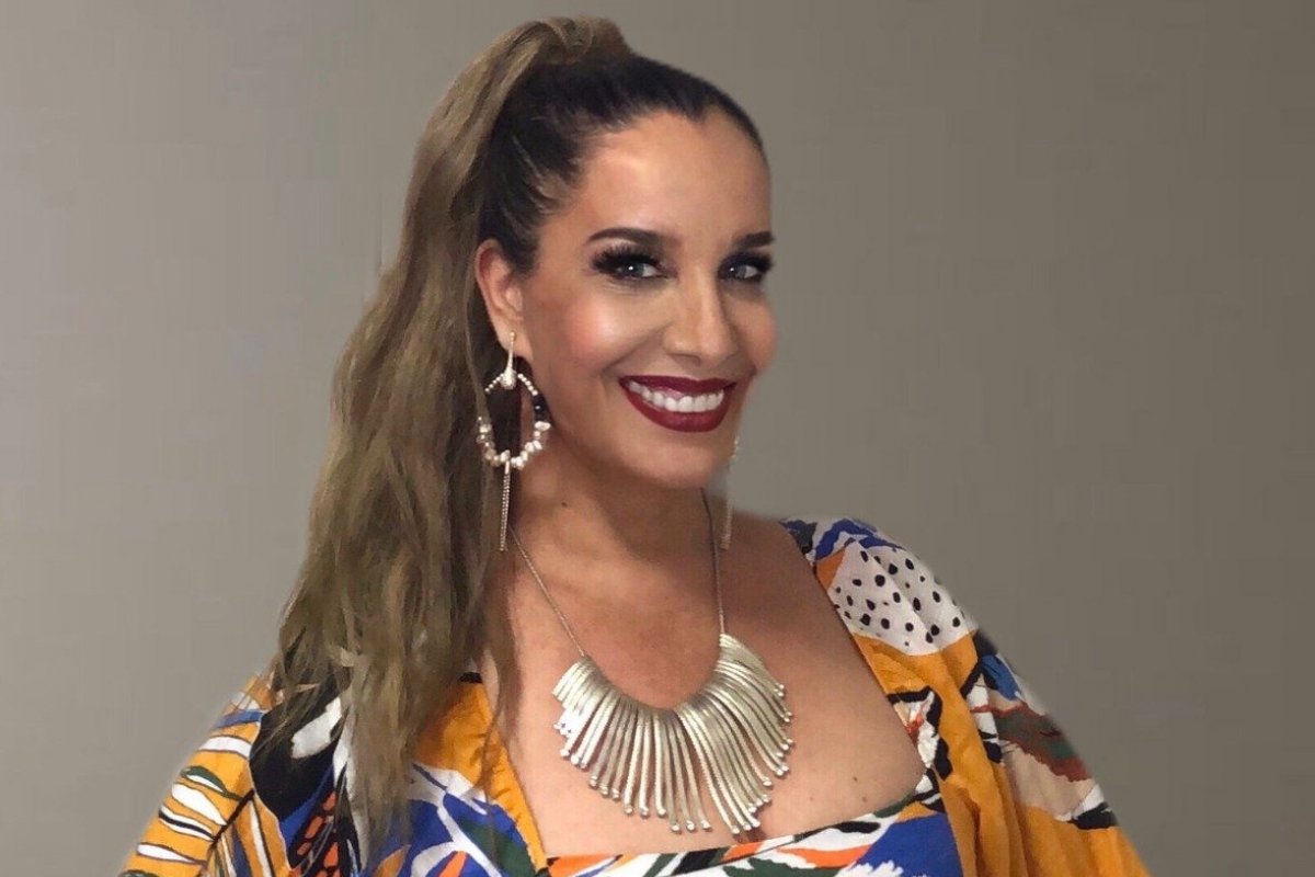 Sarajane homenageia heroínas da Independência da Bahia com super show!