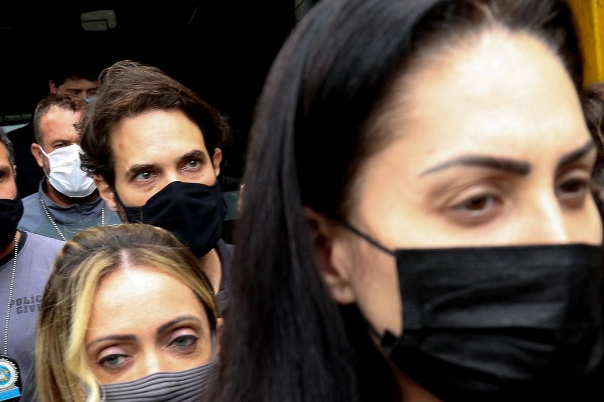 Caso Henry: Monique Medeiros volta à prisão no RJ