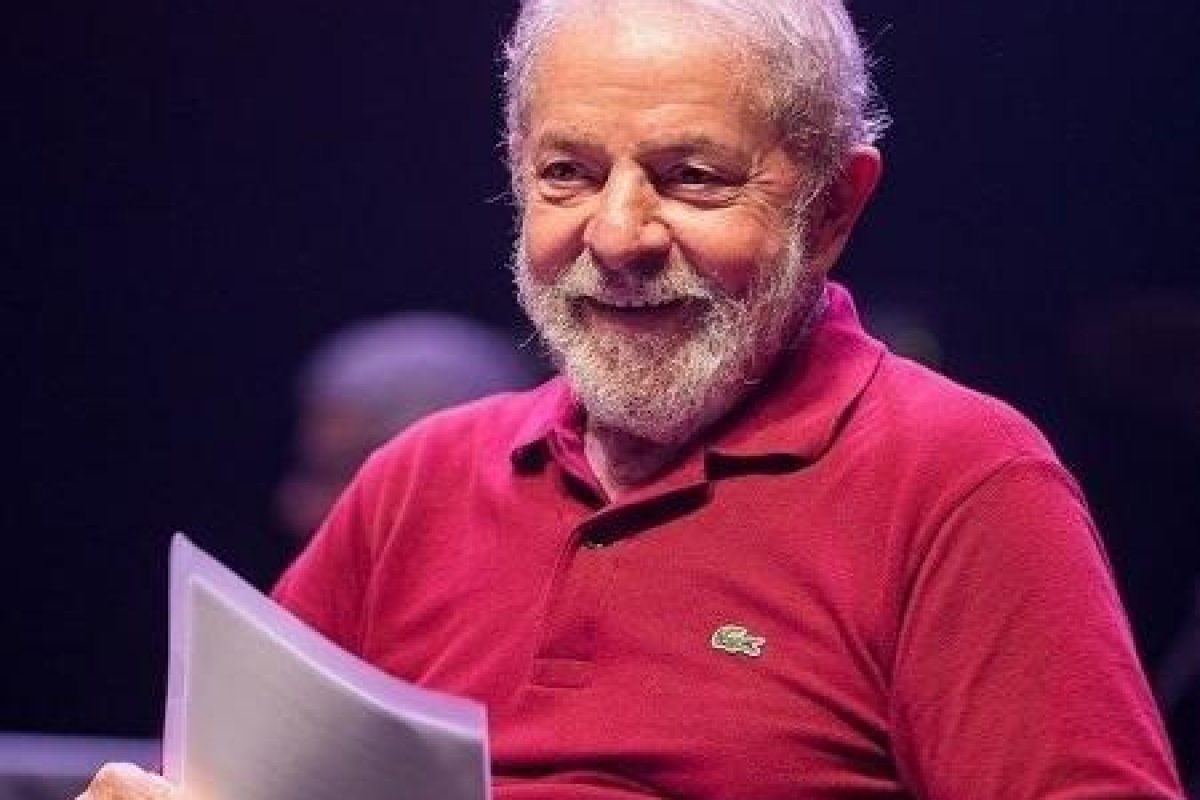 Vídeo: Lula revela que ficou sabendo com antecedência sobre ida da PF na casa de seu irmão