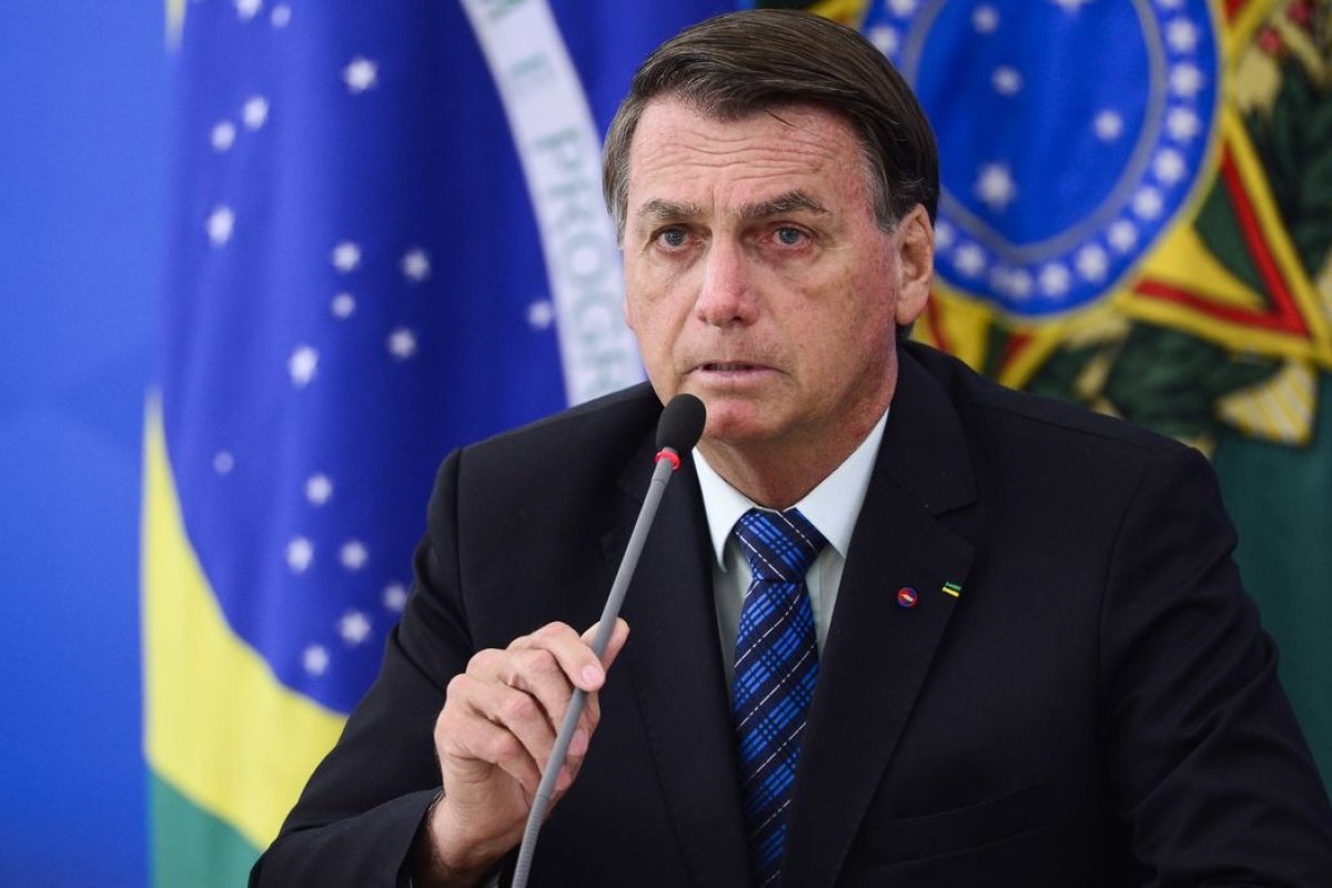 Bolsonaro pede ao STF mais 30 dias para dizer se aceita proposta sobre ICMS