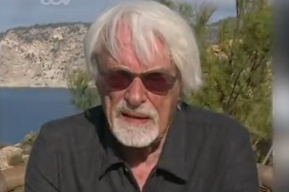 ‘Não é algo terrível’, diz ex-chefe da Fórmula 1 sobre fala racista de Piquet contra Hamilton