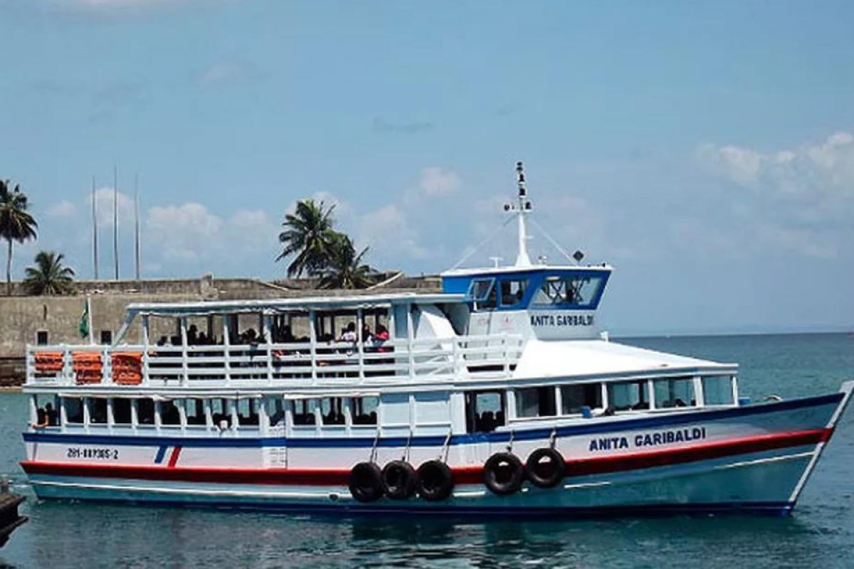 Travessia Salvador-Mar Grande segue suspensa por conta do mau tempo neste domingo (03)