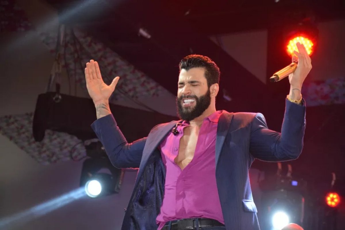Música 'Bloqueado', de Gusttavo Lima, é a música mais tocada nas rádios em 2022