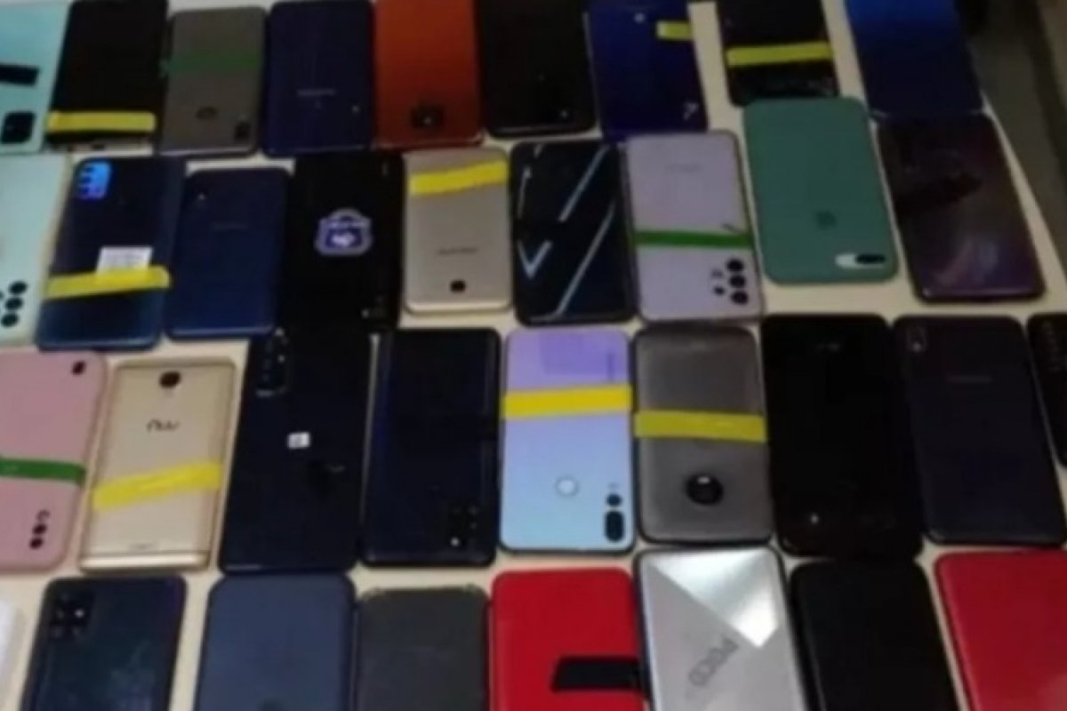 Mulher suspeita de furtar celulares no São João é presa no sul da Bahia