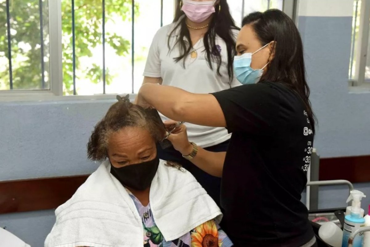 Prefeitura de Salvador e Senac promovem cursos para mulheres