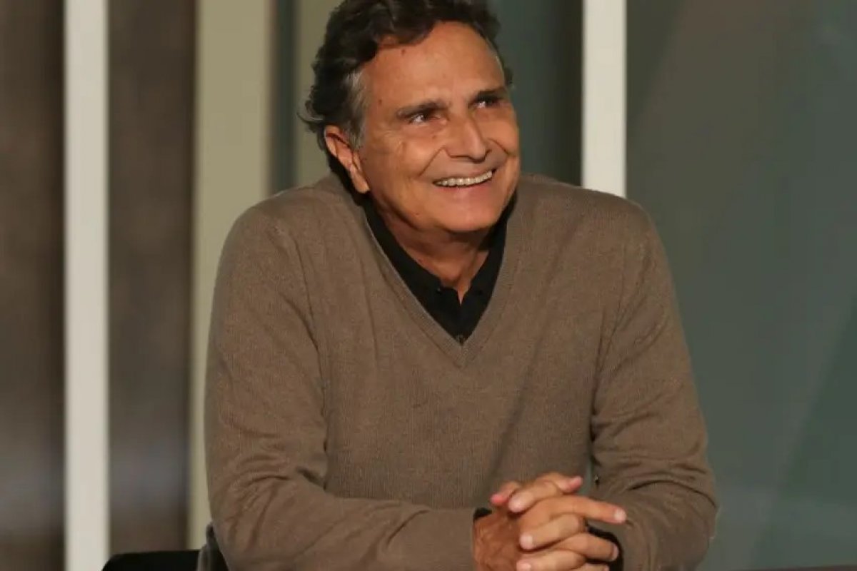 Entidades entram com ação contra Nelson Piquet por comentários racistas e homofóbicos