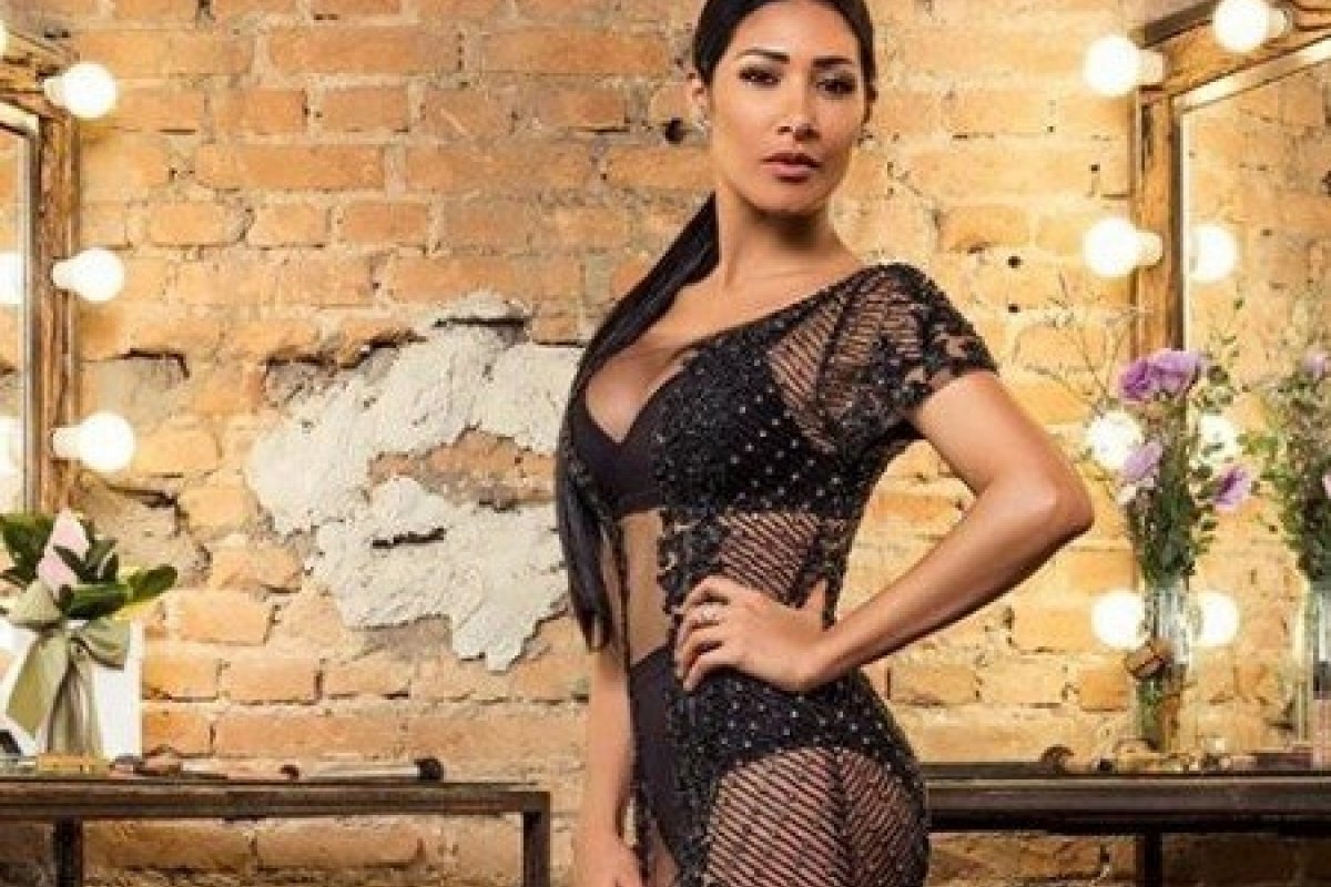 Simaria posa de lingerie e fã dispara: “Muito vulgar”