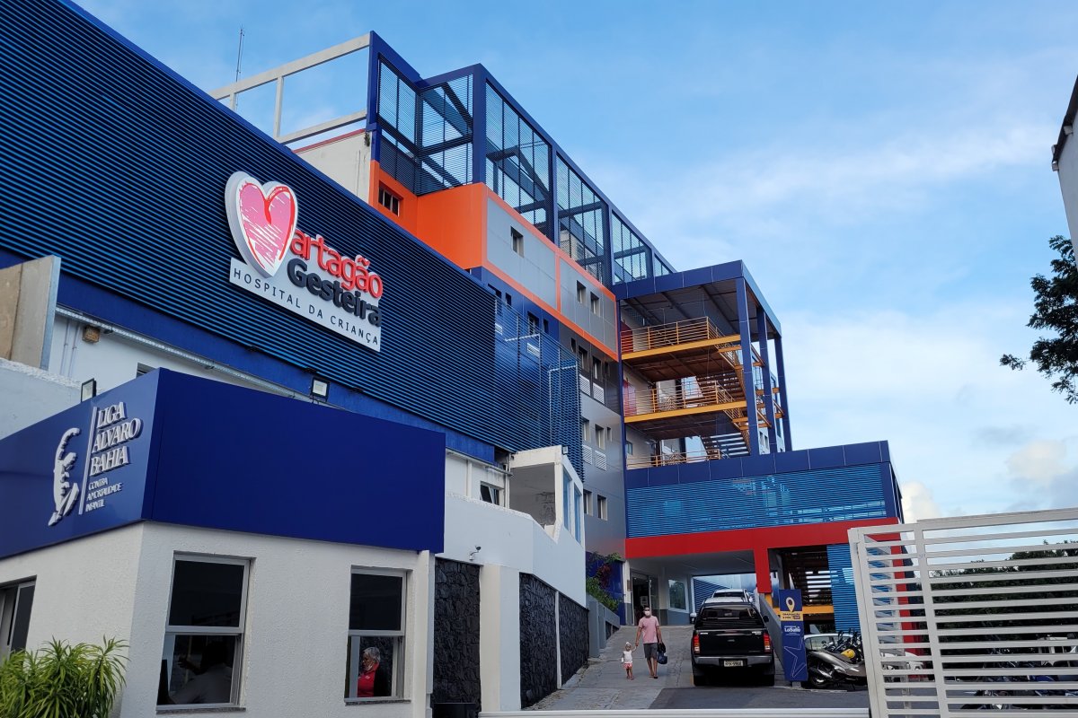 Troco Solidário da Drogaria São Paulo beneficia hospital filantrópico referência no atendimento de alta complexidade para crianças e adolescentes na Bahia!