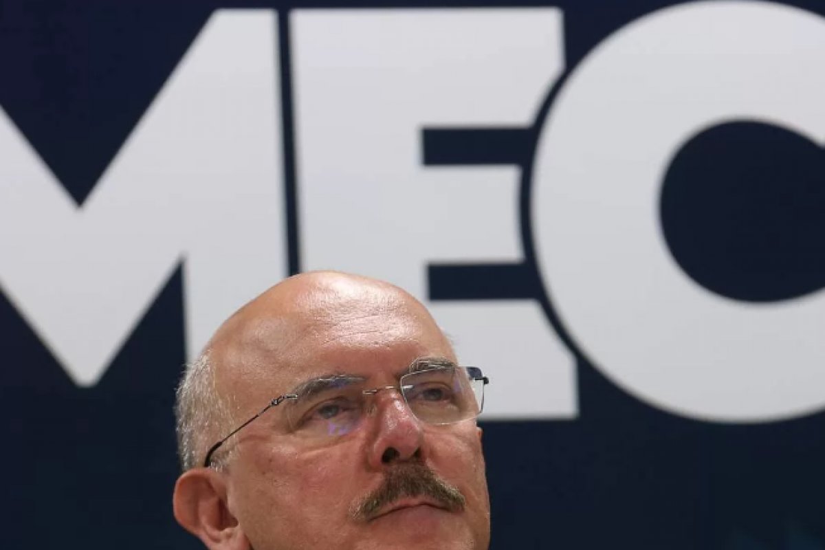 AGU nega interferência de Bolsonaro em investigação da PF que mira o MEC