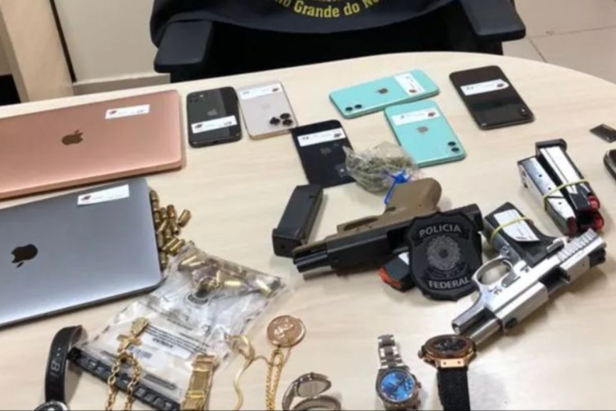 Operação na Bahia prende dono de empresa exportadora de frutas sob suspeita de tráfico internacional de drogas