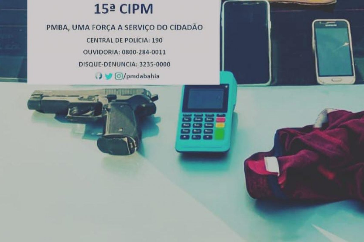 Celular roubado de turista é apreendido pela PM em Salvador
