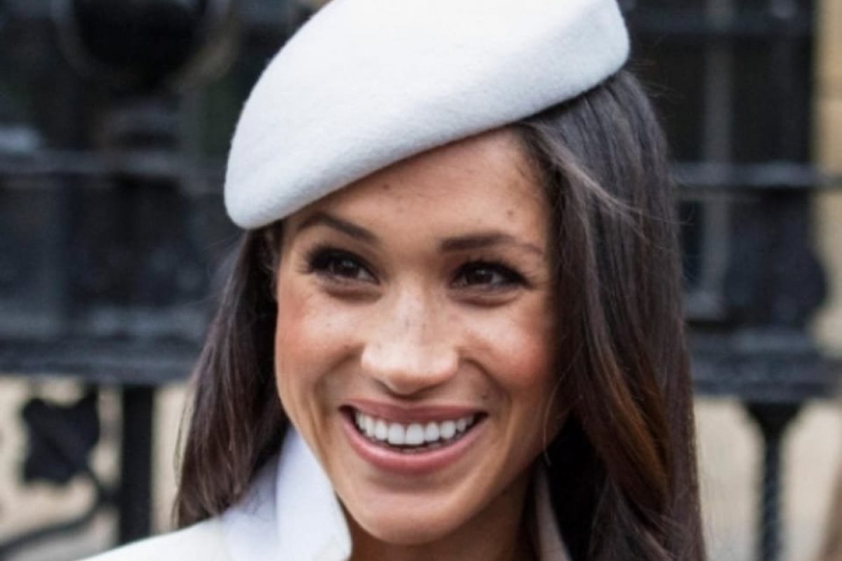 Policiais ingleses são demitidos após divulgação de 'meme' racista contra Meghan Markle