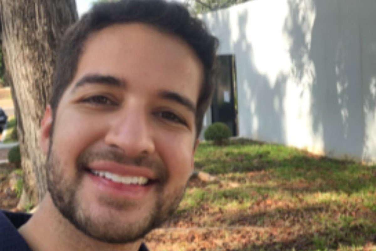 Repórter da Globo exibe cicatrizes após ser esfaqueado: "Olho para mim e vejo a violência"