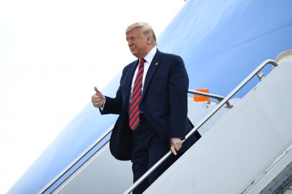 Decisão do Tribunal decide que Trump vai ter que entregar a declaração do IR