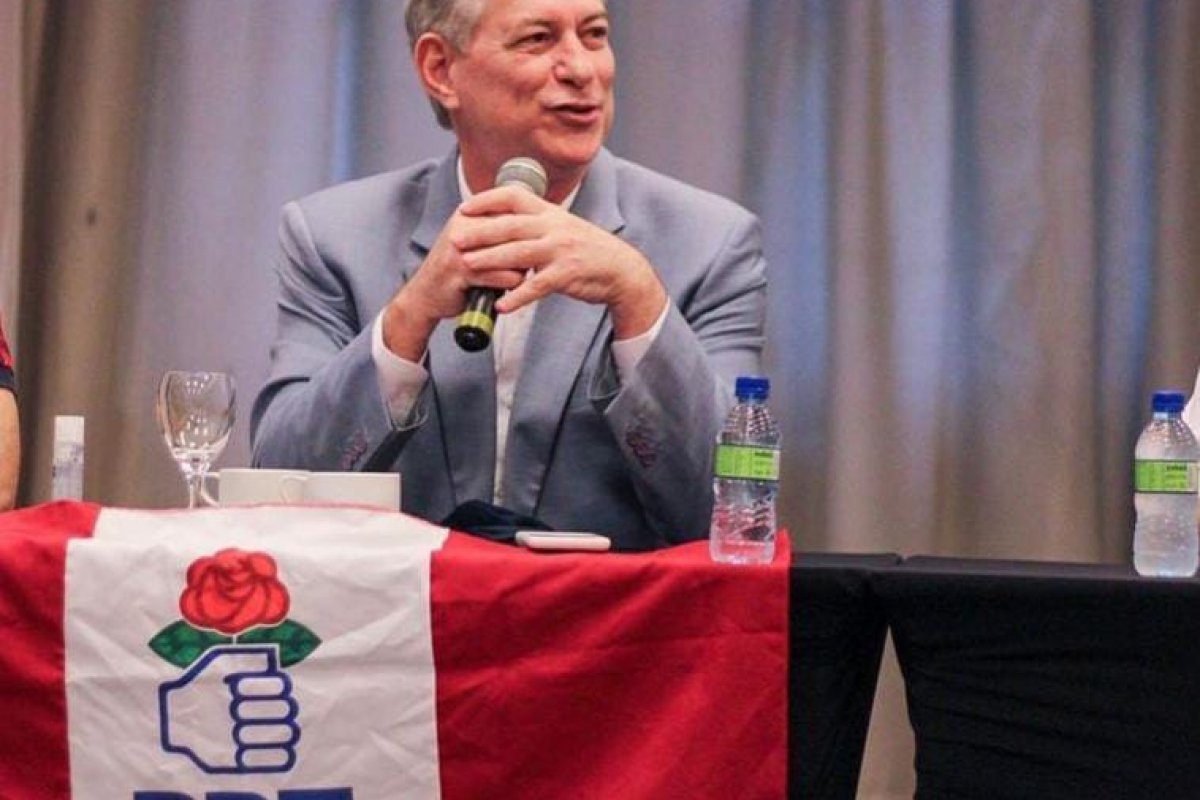 "Opção minha", diz Ciro Gomes sobre falta de apoio ao PDT
