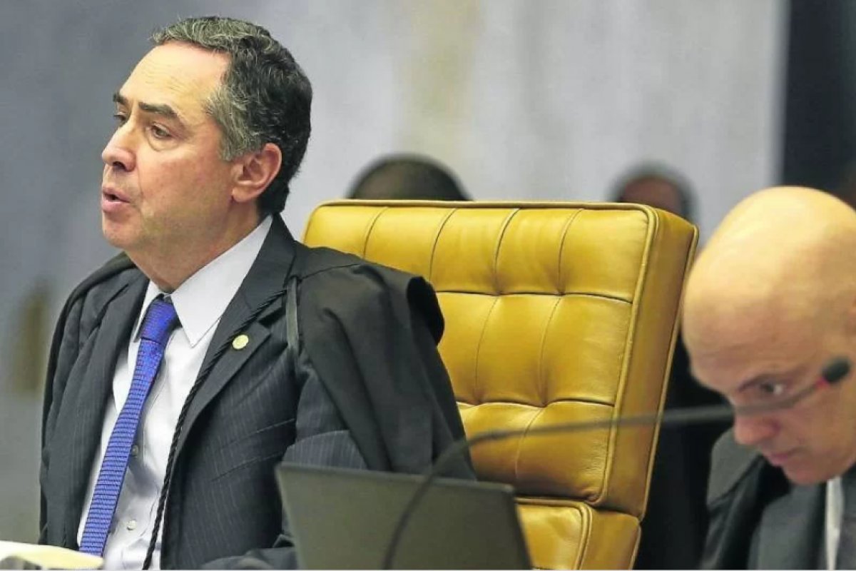 Moraes e Barroso recusam convite feito por governistas para debater 'ativismo judicial'